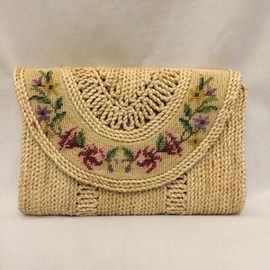 ❤️ Heiress Woven Floral Print Clutch Purse